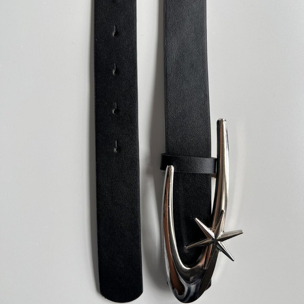 y2k 2000s chrome shooting star futuristic emblem black & silver grunge emo belt - Picture 6 of 7